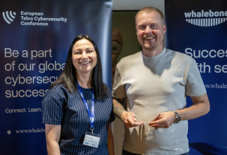 Julija Indriksone ja Ivar Tennokse. Julija Indriksone ja Ivar Tennokse.