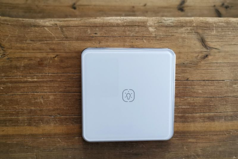 Smart9 Zigbee Tuya tark juhtmevaba lüliti.